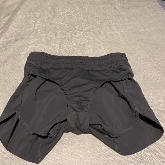 All in motion target shorts size S - Picture 4 of 4